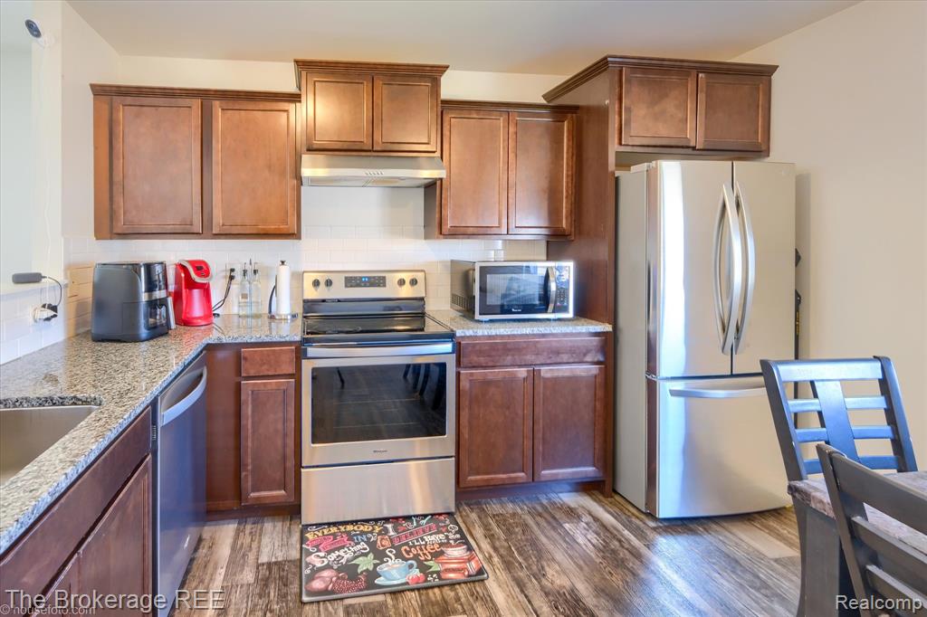 6034 Willow Trail, Grand Blanc, MI 48439 — Photo 15