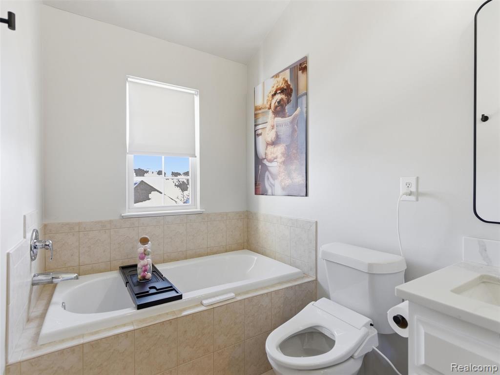 6073 Windemere Lane, Utica, MI 48316 — Photo 25