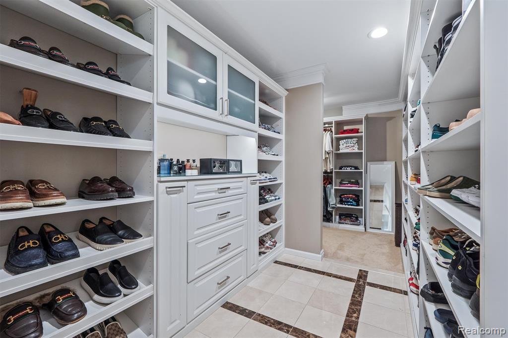 6608 Minnow Pond Drive, West Bloomfield, MI — Photo 28