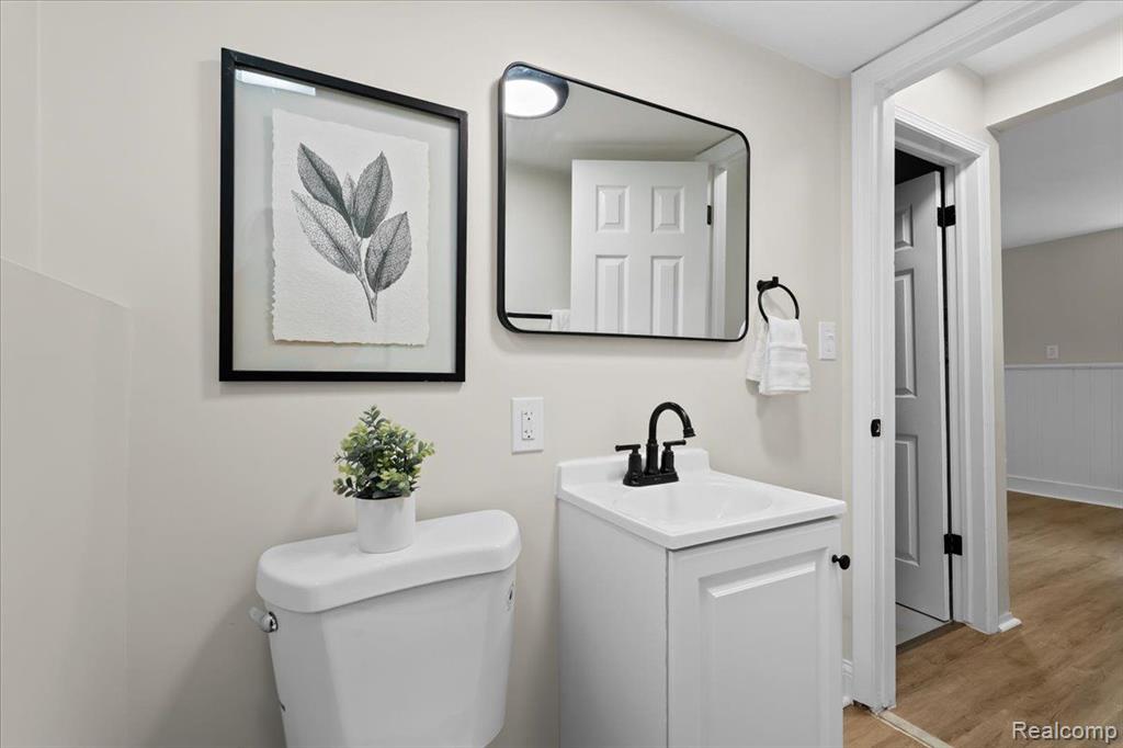 8753 NOTTINGHAM Drive, Ypsilanti, MI 48198 — Photo 18