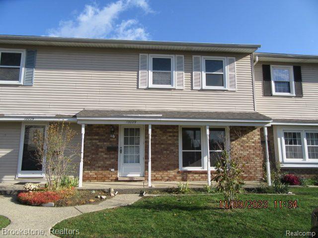 13229 LAKE POINT Boulevard, Belleville, MI 48111 — front exterior