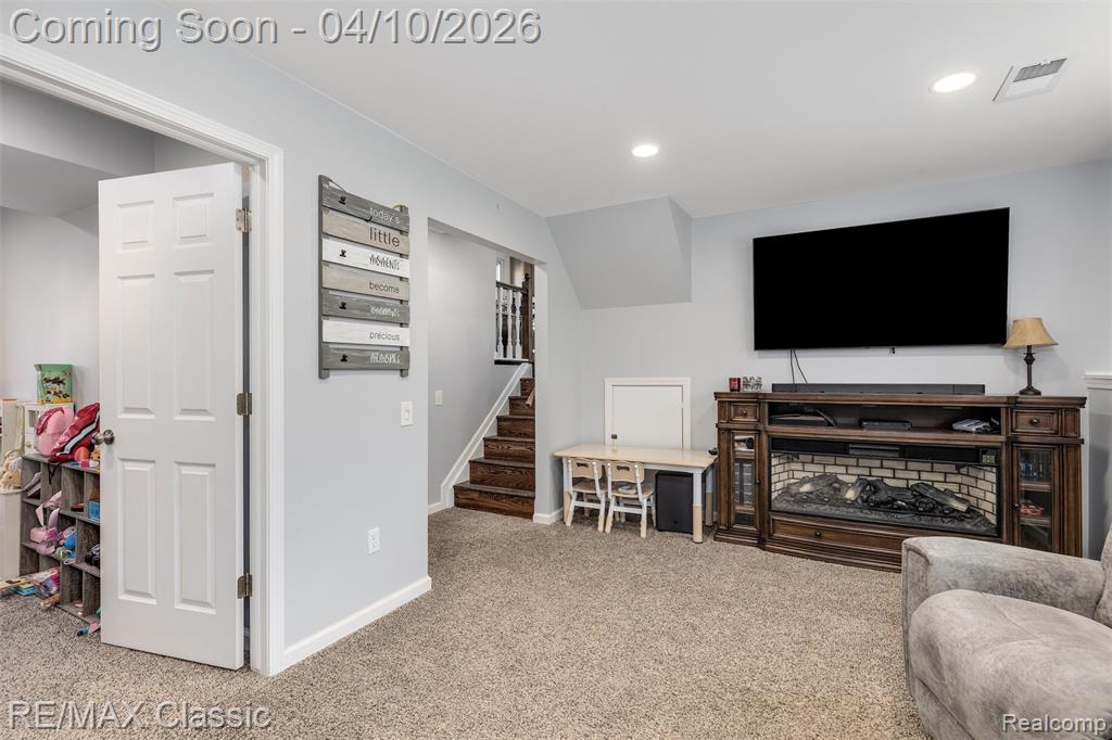484 W Beechdale Street, Commerce Twp, MI 48382 — Photo 24