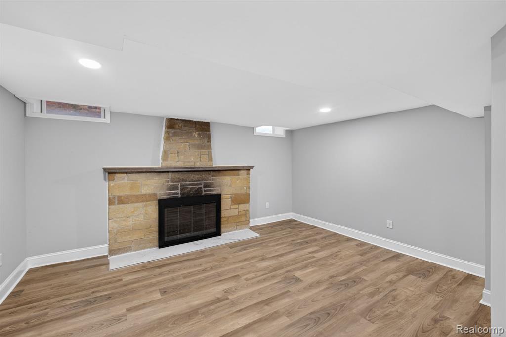 10001 Greensboro Street, Detroit, MI 48224 — Photo 33