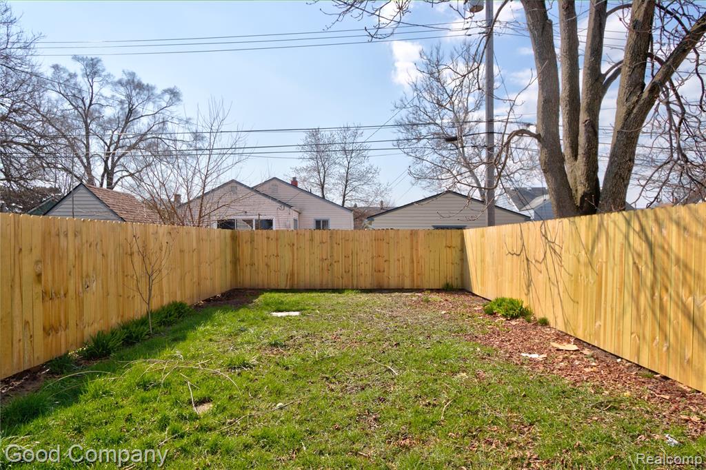 550 E Breckenridge Street, Ferndale, MI 48220 — Photo 61