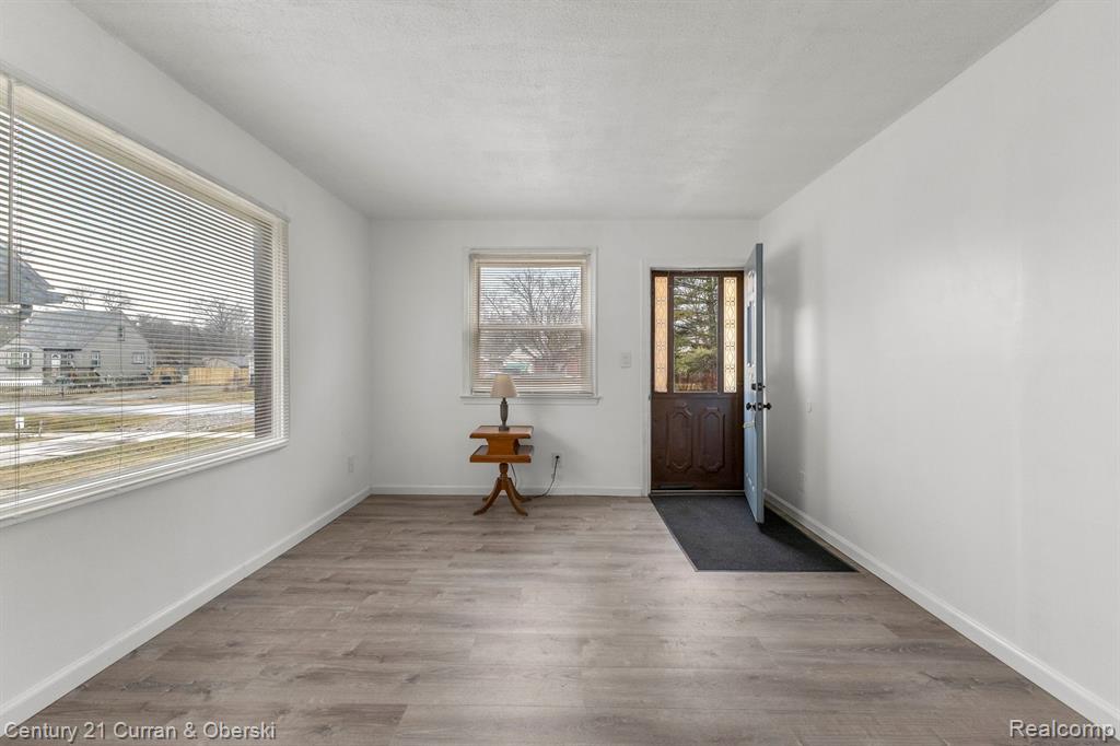 7157 CHEROKEE Street, Taylor, MI 48180 — Photo 6