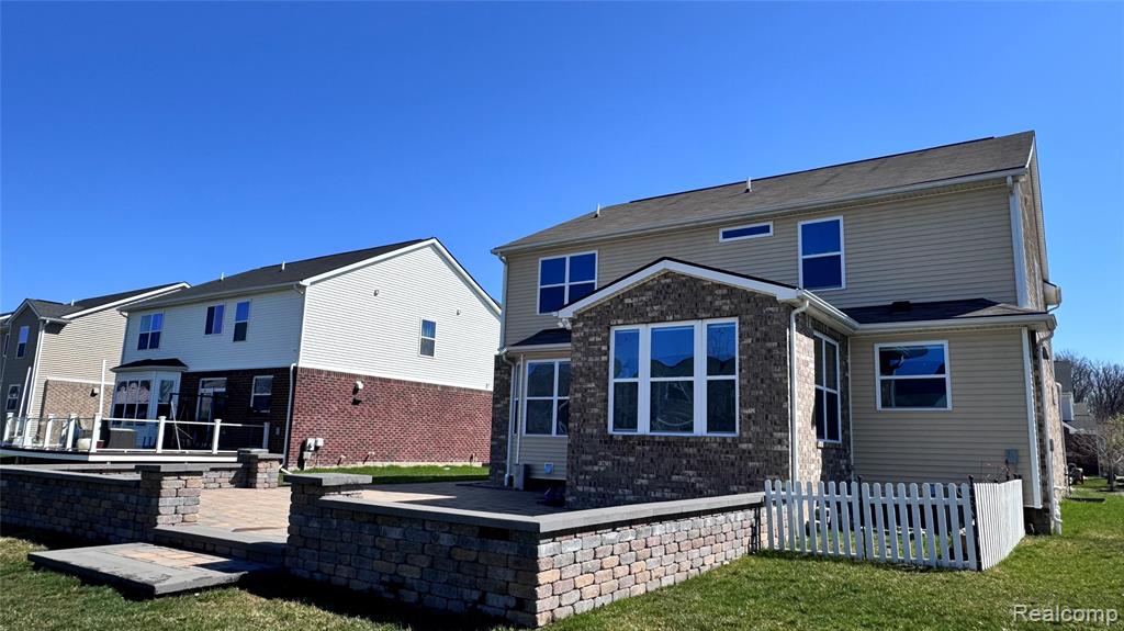 912 Petersburg Drive, Canton, MI 48188 — Photo 5