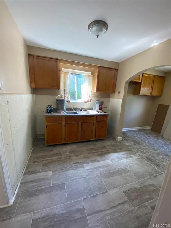 8063 YOLANDA Street - Photo 2
