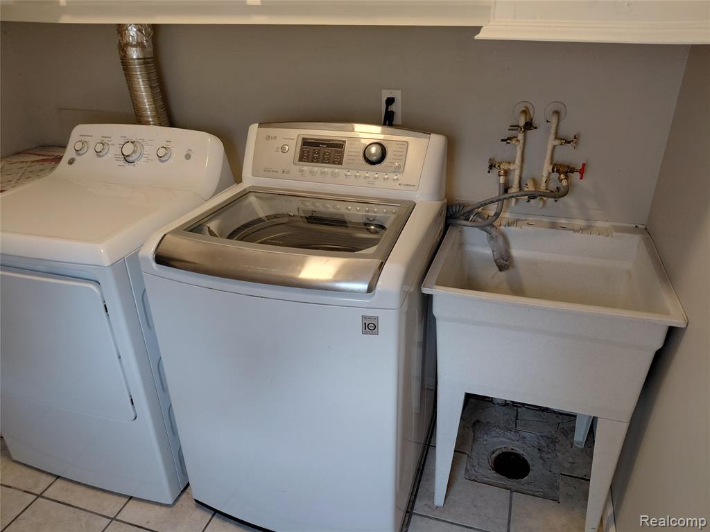513 S Hawthorne Street, Westland, MI 48186 — Photo 26