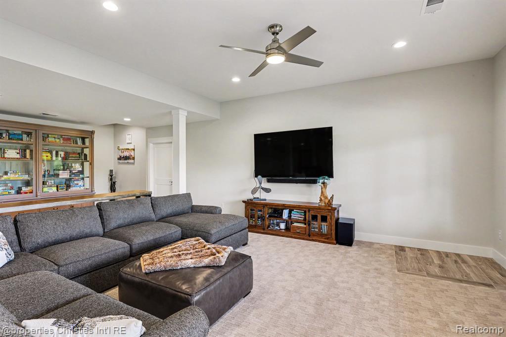 2260 Willow Bay Lane, Gladwin, MI 48624 — Photo 41