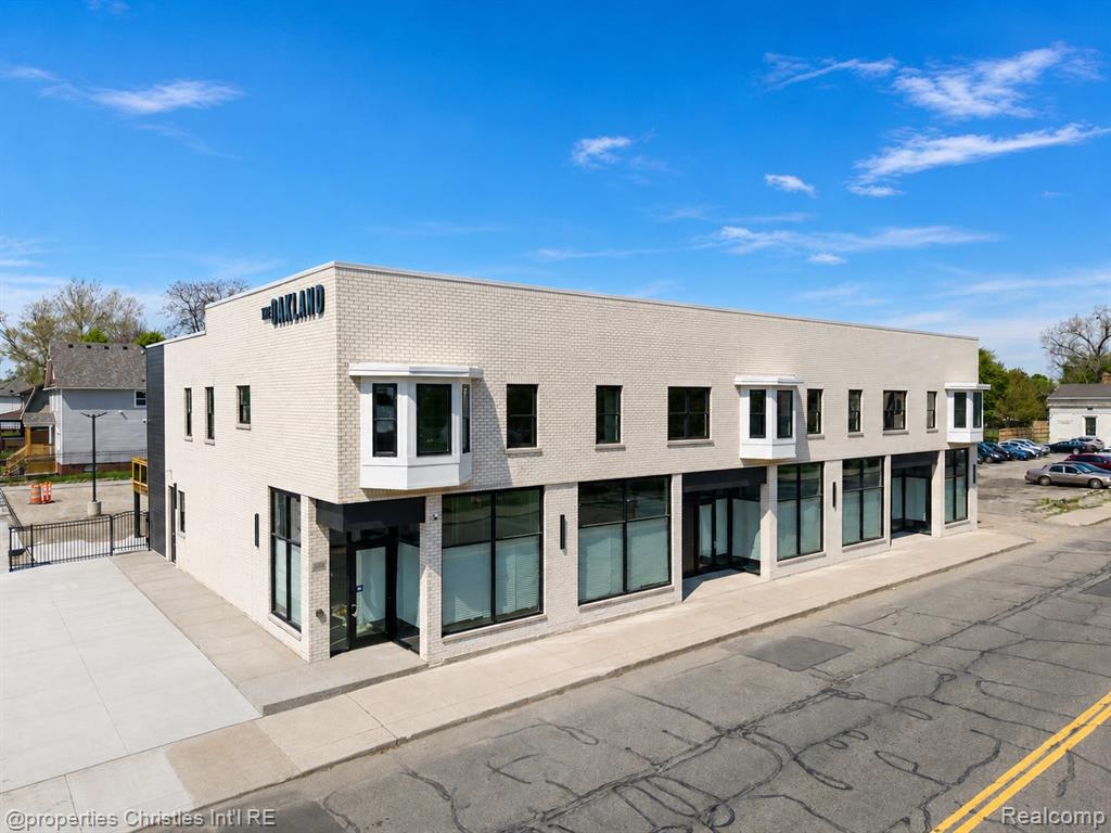 9301 Oakland Street, Detroit, MI 48211
