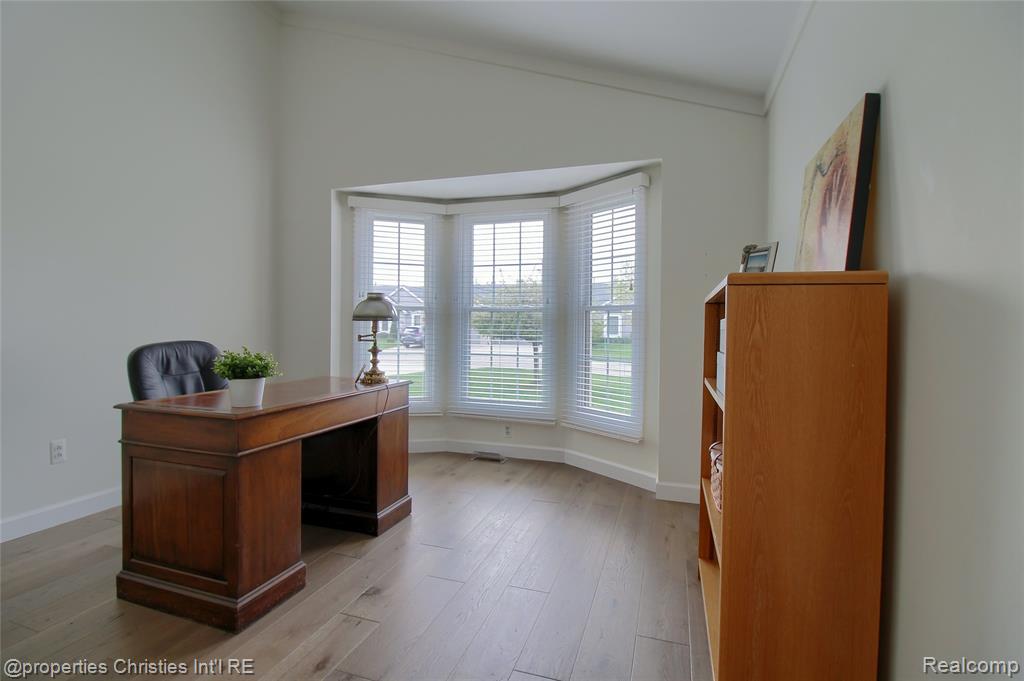 7258 Green Meadow Lane, Canton, MI 48187 — Photo 17