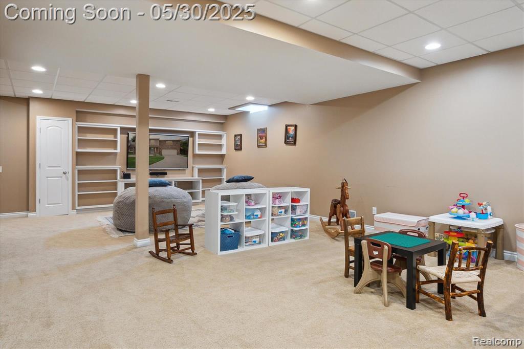 9267 Richfield, Livonia, MI 48150 — Photo 36