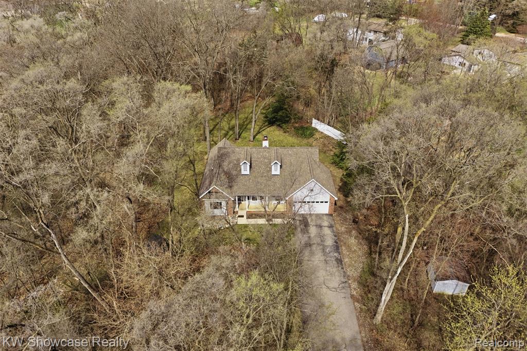 9842 Cedar Island Road, White Lake, MI — Photo 42