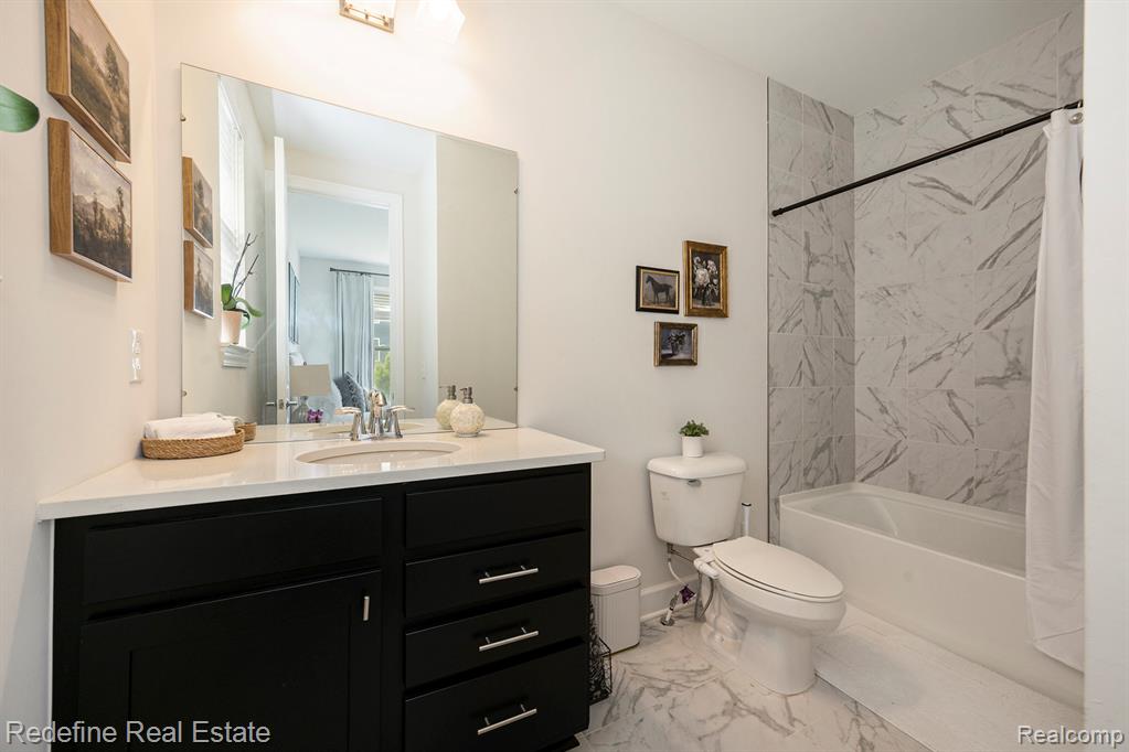 53213 Bay Laurel Lane, South Lyon, MI 48178 — Photo 32