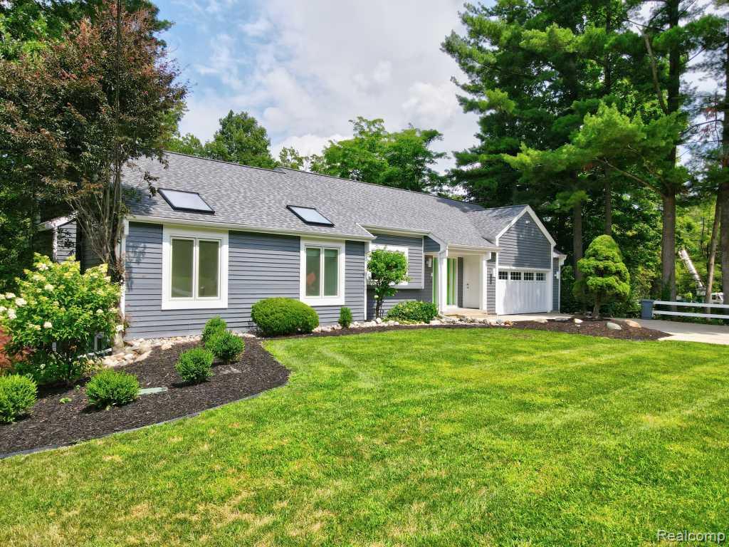 2973 Thorncrest Drive SE, Grand Rapids, MI 49546 — Photo 4