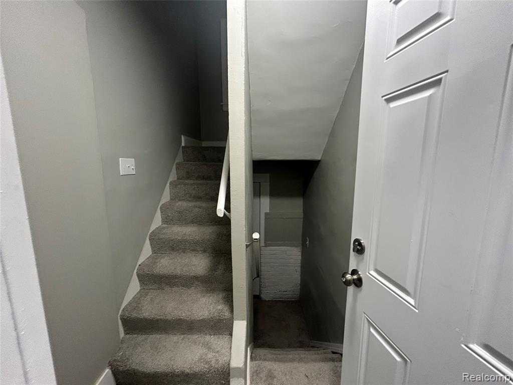 1933 Taylor Street, Detroit, MI 48206 — Photo 23