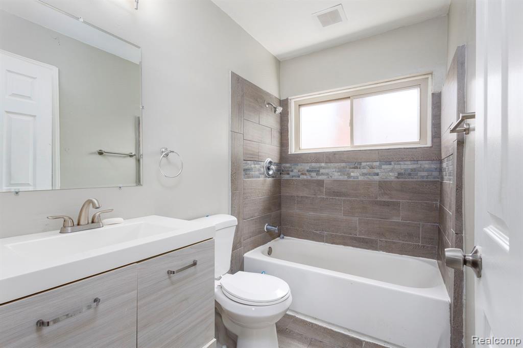 4683 Chatsworth Street, Detroit, MI 48224 — Photo 11