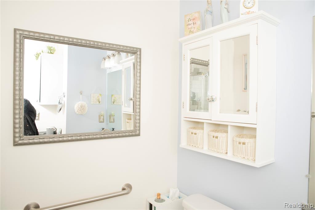 22073 Fairlane Boulevard, Woodhaven, MI 48183 — Photo 19