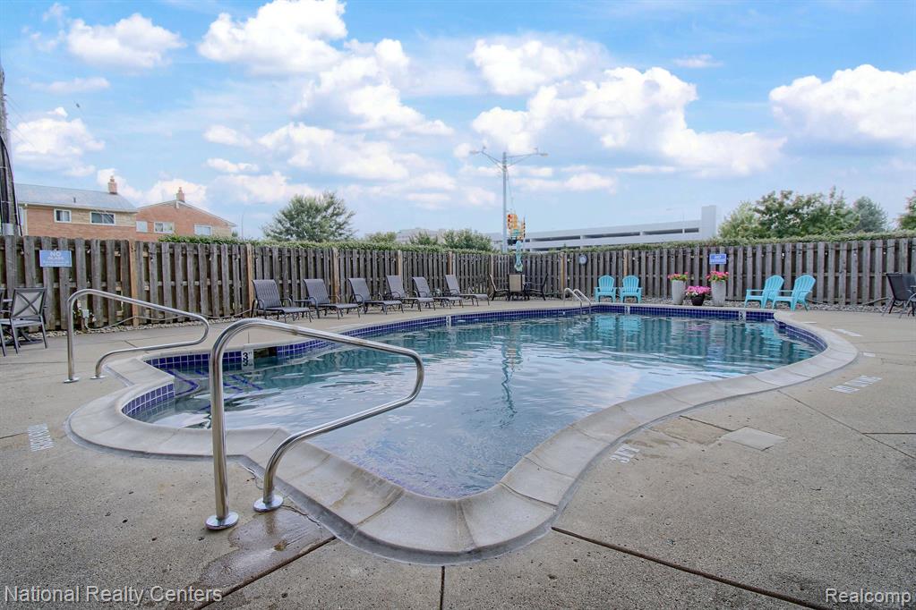 3421 HILLSIDE Drive, 23, Royal Oak, MI 48073 — Photo 20