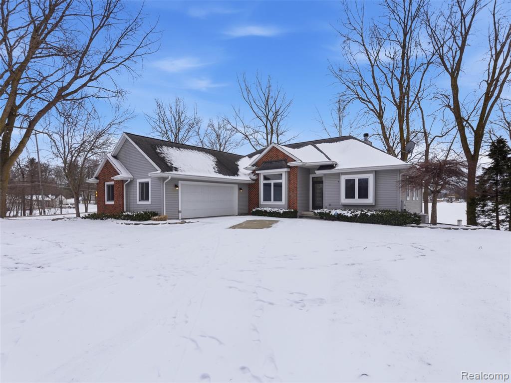 1393 Eden Gardens Drive, Fenton, MI 48430 — Photo 54