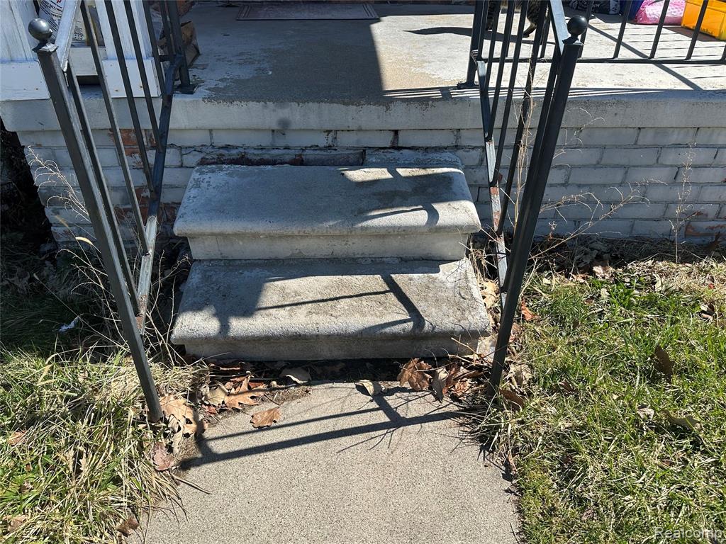 19944 Hull Street, Highland Park, MI 48203 — Photo 23