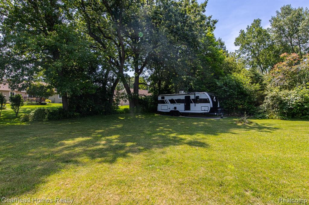 4710 Desert Bridge Court, Highland, MI 48356 — Photo 58