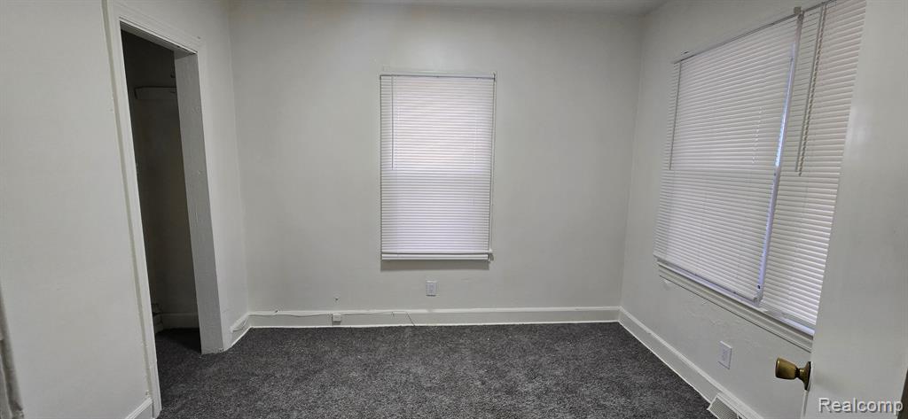 21004 PARKSIDE Boulevard, Ferndale, MI 48220 — Photo 10