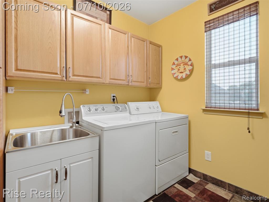 8324 Sherwood Drive, Grand Blanc, MI 48439 — Photo 22