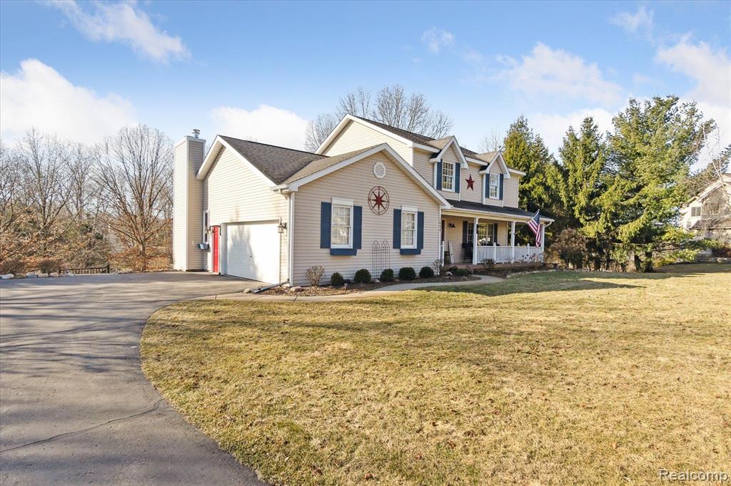 7694 THUNDER BAY Drive, Pinckney, MI 48169 — Photo 2