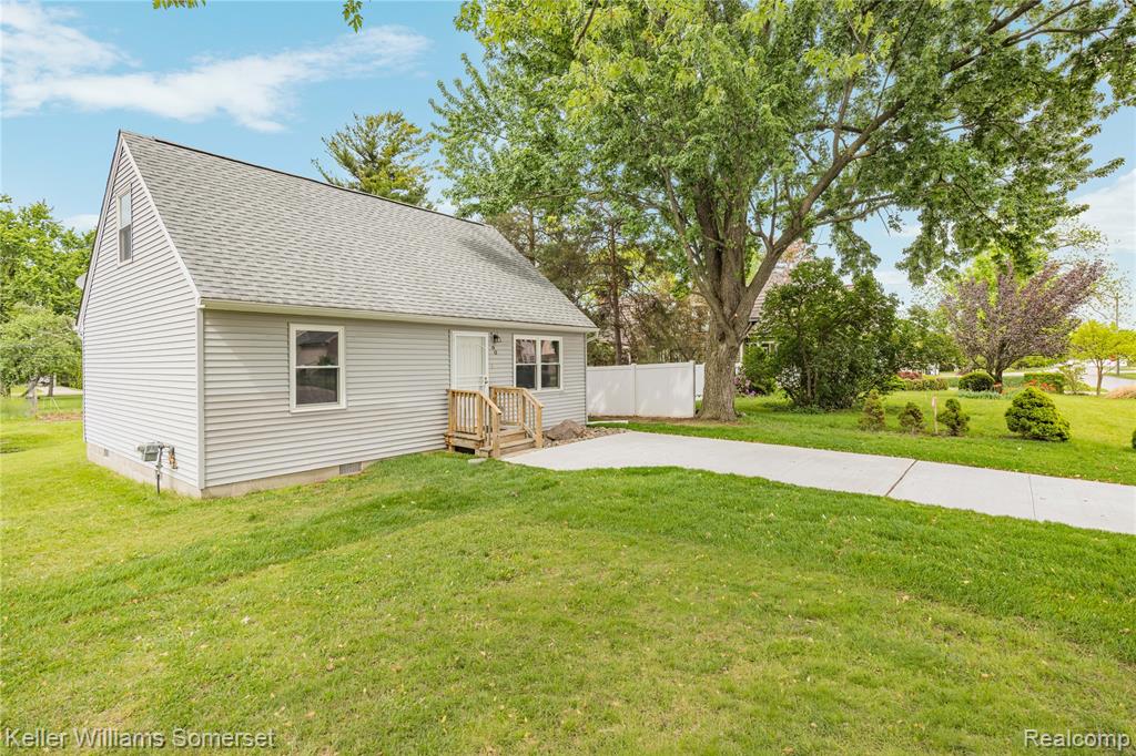 90 Tacoma Drive, Troy, MI 48084 — Photo 4