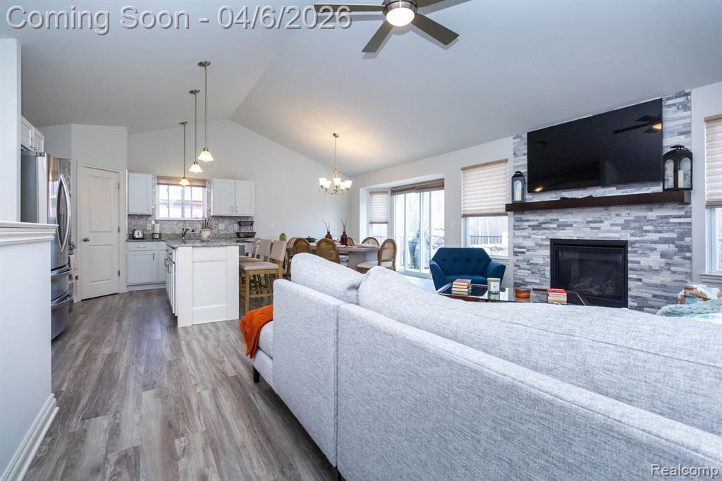 42991 Colonial Road, Belleville, MI 48111 — Photo 24