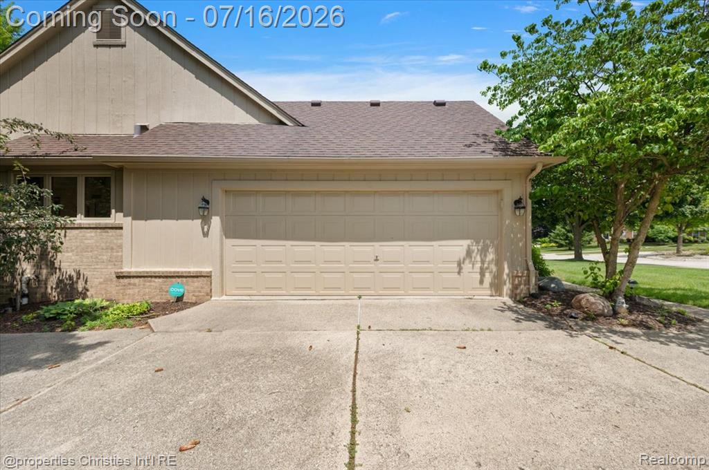 969 Whitegate Drive, Northville, MI 48167 — Photo 8