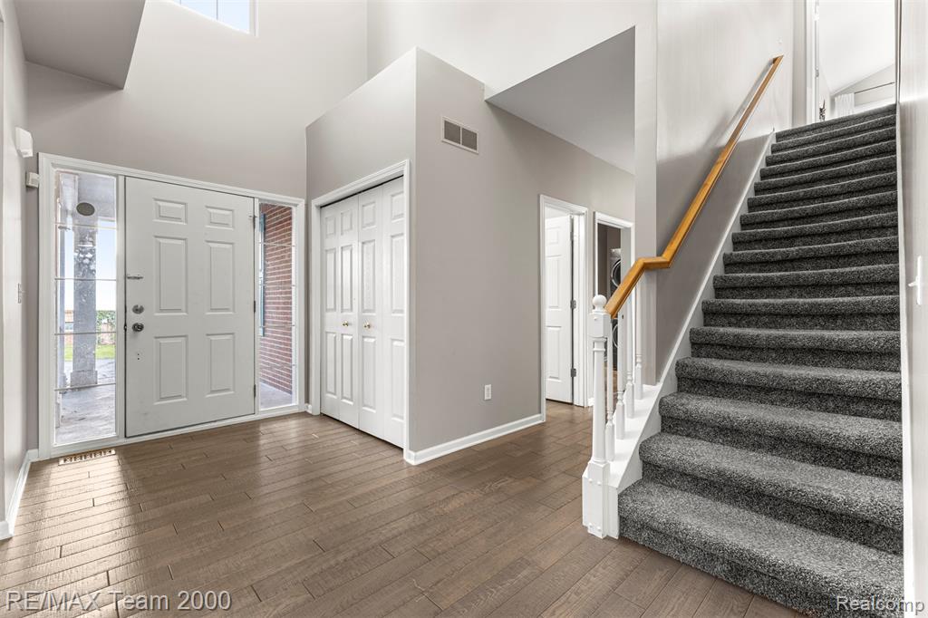7314 Village Park Drive, Clarkston, MI — Photo 11