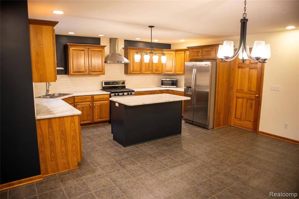15591 ALANNAH CHRISTINE Drive, Marshall, MI 49068 — Photo 6