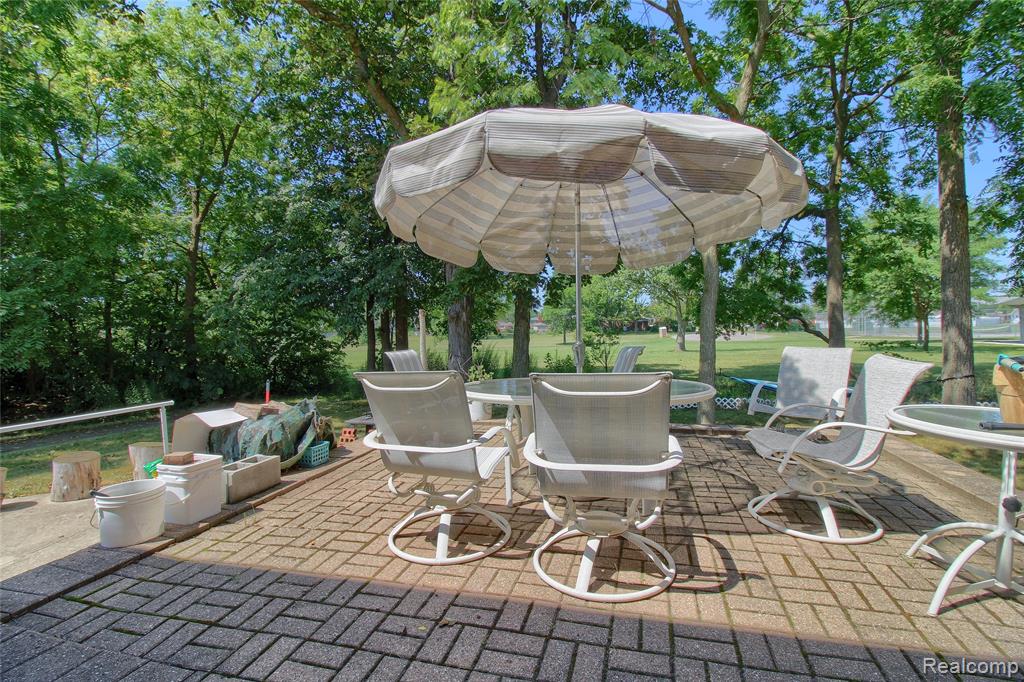 4600 Dolores Drive, Trenton, MI 48183 — Photo 39