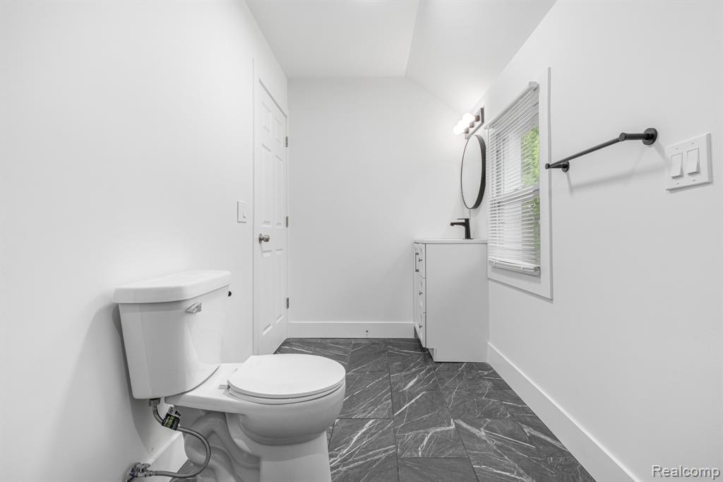 5442 Iroquois Street, Detroit, MI 48213 — Photo 14