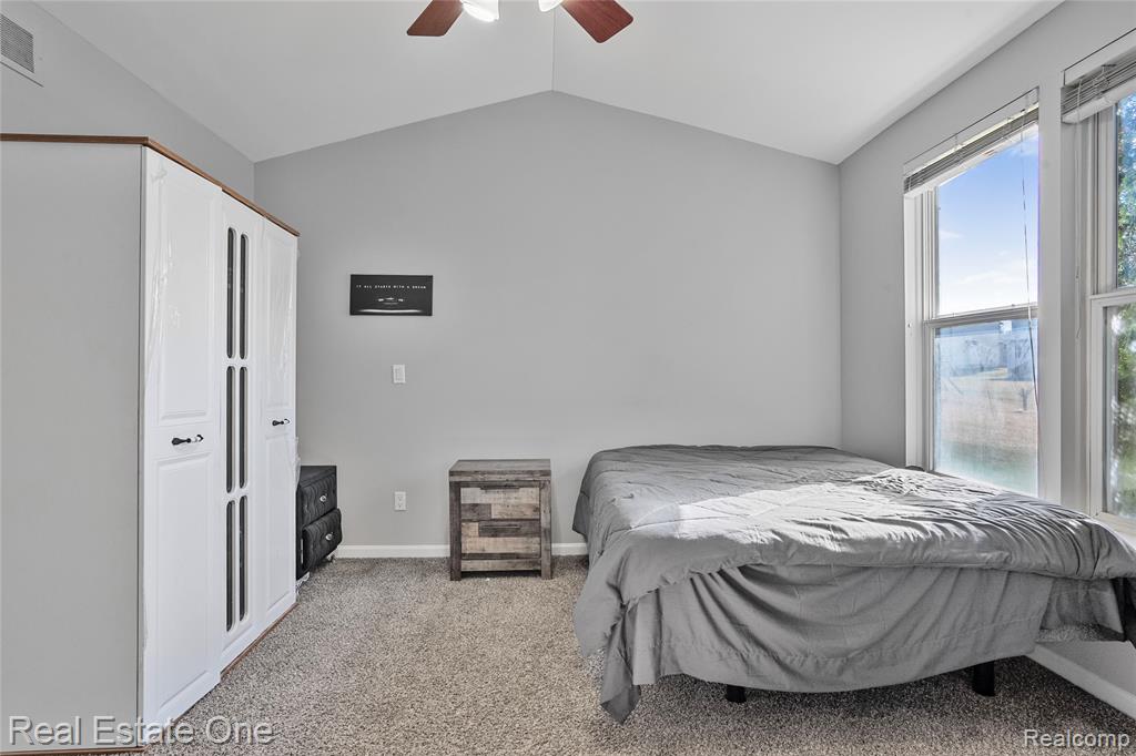 1575 Pebble Beach Drive, Pontiac, MI 48340 — Photo 16