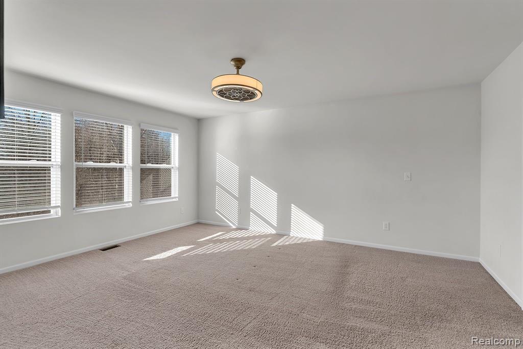 2019 WILTSHIRE Drive, Superior, MI 48198 — Photo 16