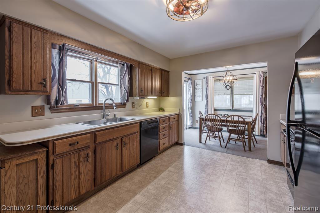 7124 N Jennings Road, Mount Morris, MI 48458 — Photo 8