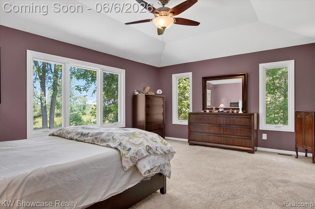 6220 Whispering Meadows Drive, White Lake, MI 48383 — Photo 21