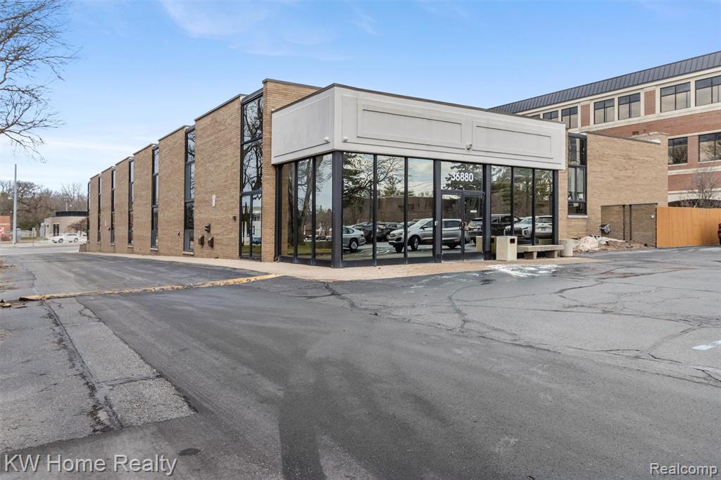 36880 Woodward Avenue, Suite 101, Bloomfield Hills, MI 48304 — Photo 29