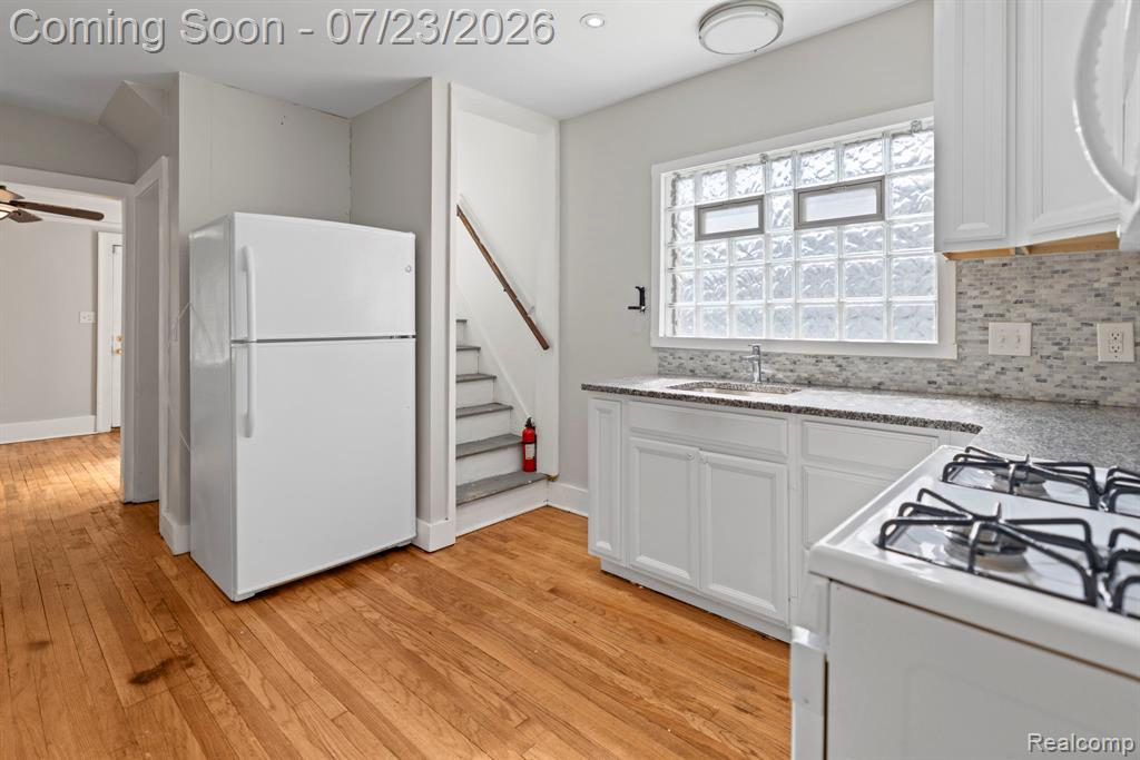 74 Pine Street, River Rouge, MI 48218 — Photo 9