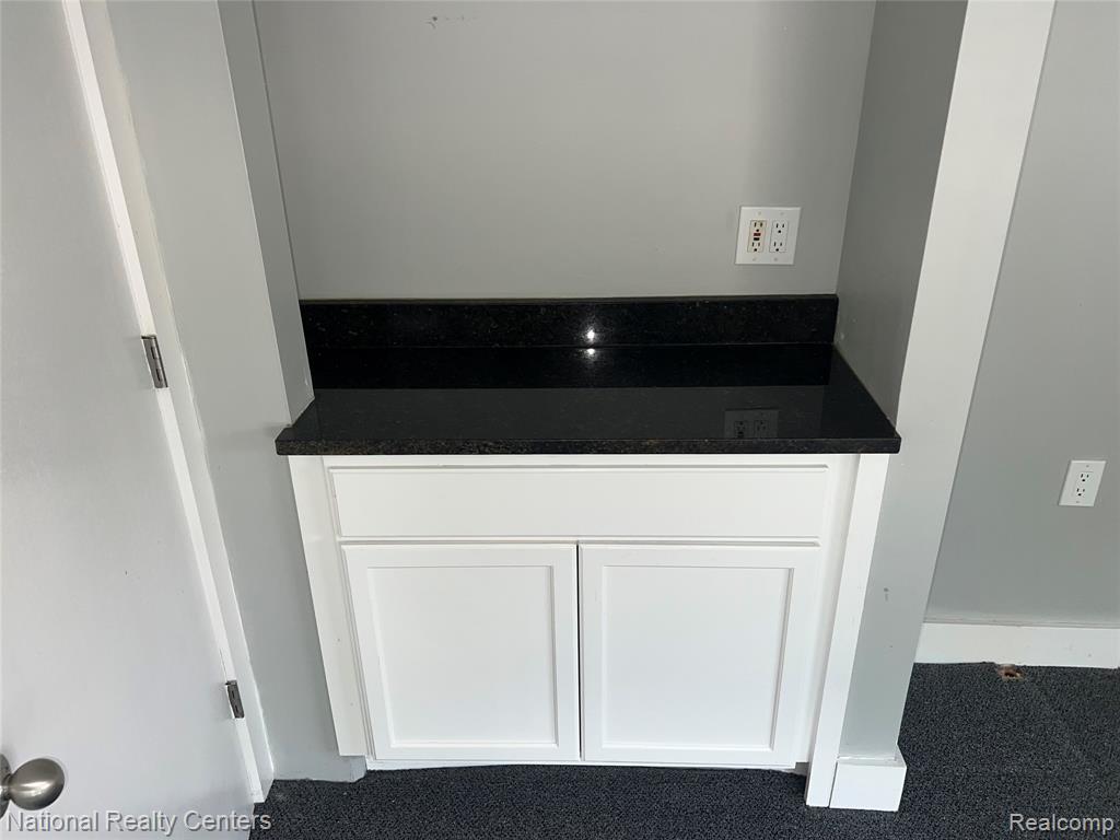 424 S Main Street, Northville, MI 48167 — Photo 18