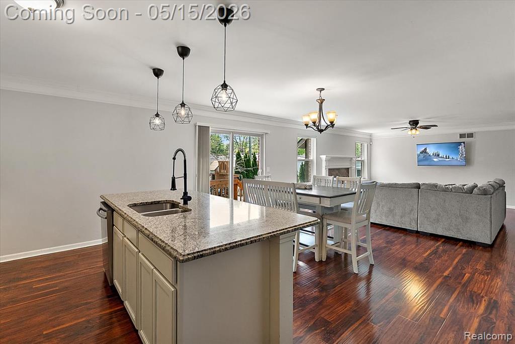1594 Harvard Drive, Madison Heights, MI 48071 — Photo 15