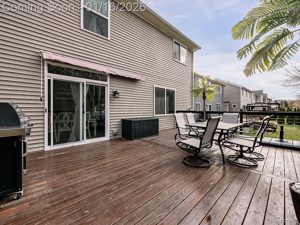 337 Beaver Run, Holly, MI, 48442