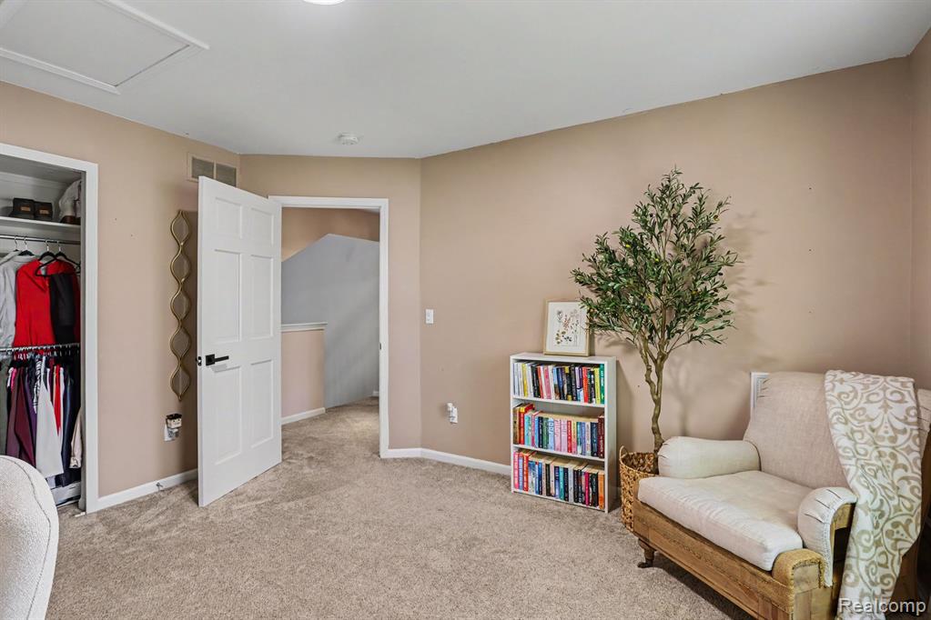 521 Macwilliams Lane, 11, Royal Oak, MI 48067 — Photo 22