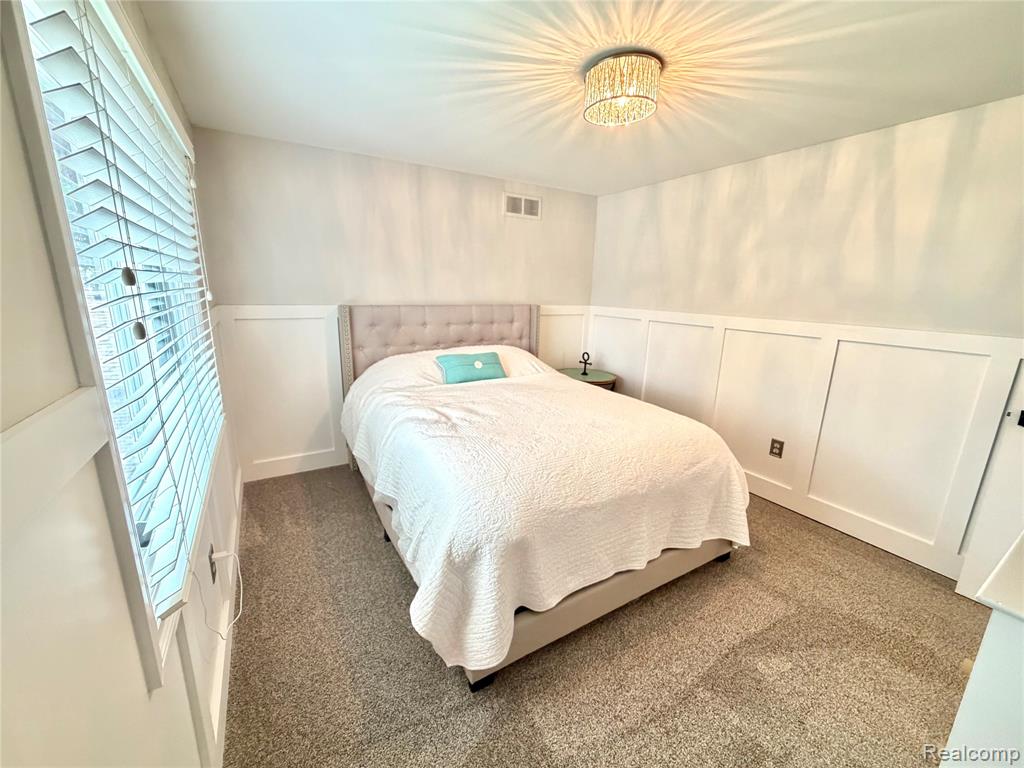 47244 Meadowbrook Drive, Macomb, MI 48044 — Photo 31