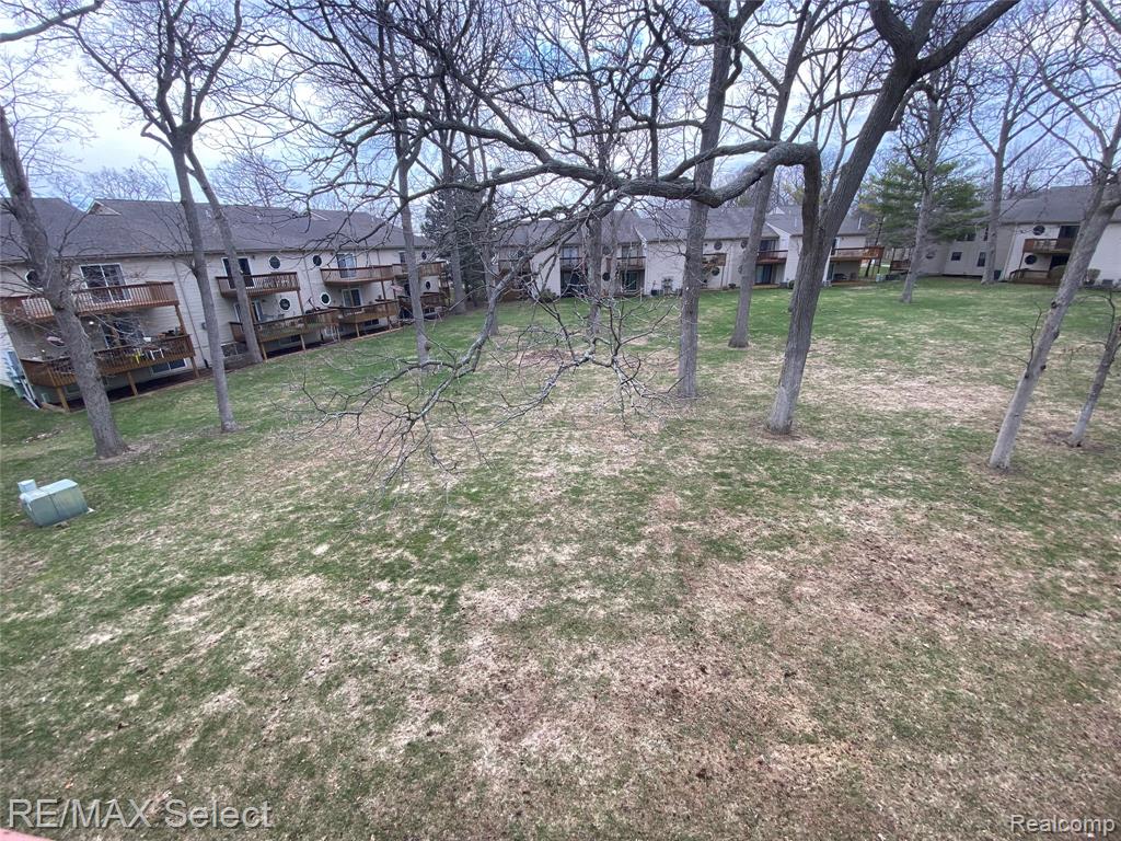 5024 Harbor Oak Drive, Waterford, MI 48329 — Photo 21