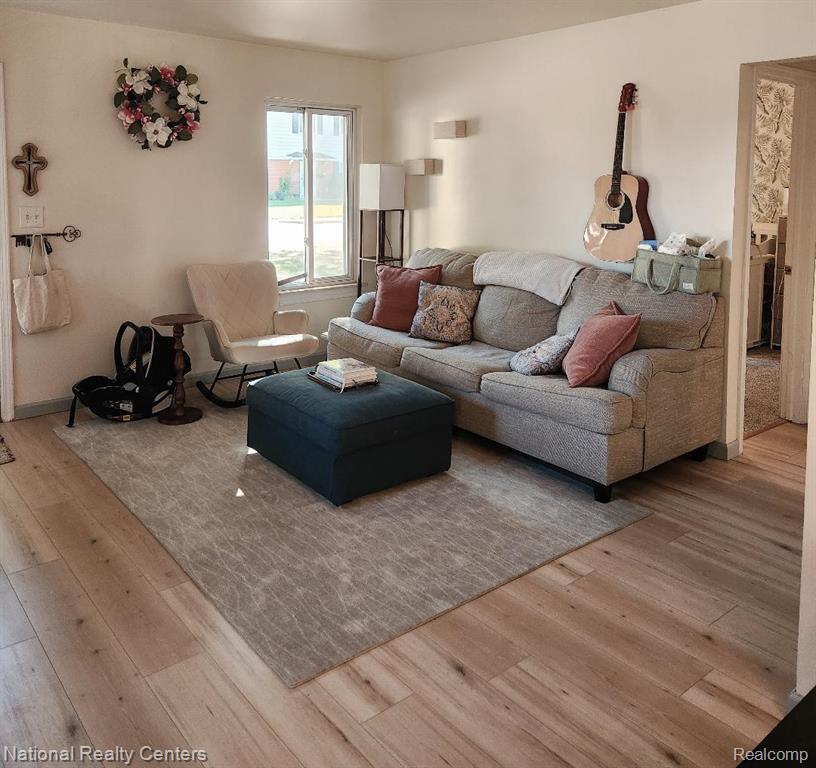 38075 Sherwood Street, Westland, MI — Photo 2