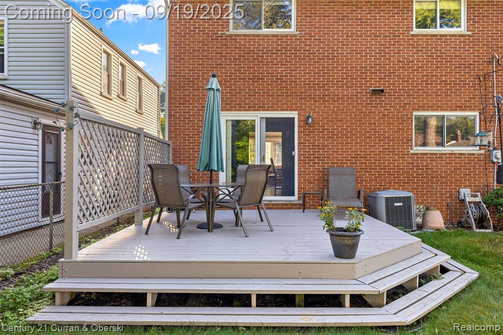 635 N Rosevere Avenue, Dearborn, MI 48128 — Photo 39